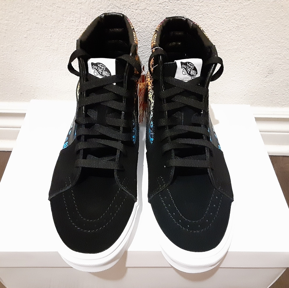 Vans - Picture 4 of 4